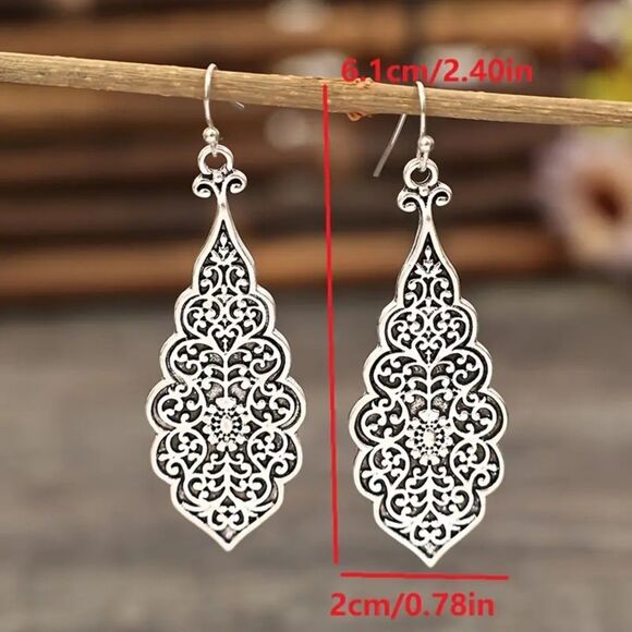 Silver Dangle Etched Teardrop Earrings Vintage Style Drop Pendant Retro Filigree - Picture 5 of 6